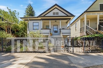 Building Photo - 1508 E Street-