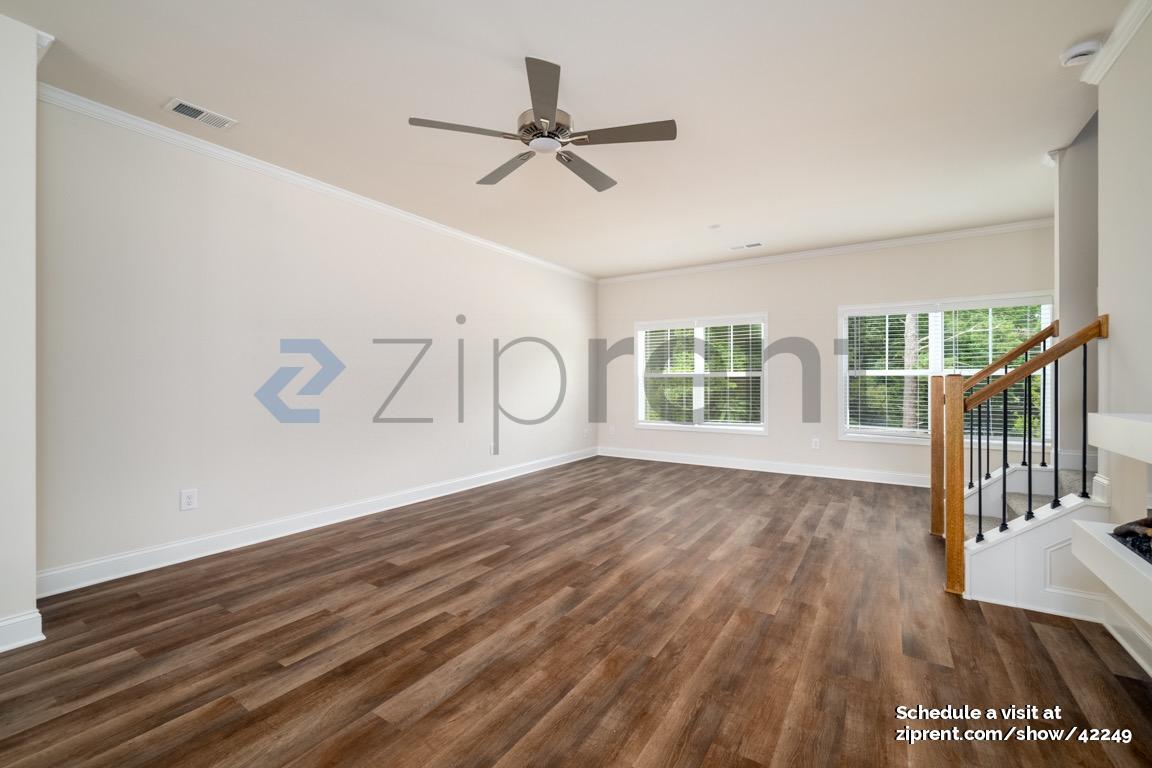 Building Photo - 5485 Blossomwood Trl SW