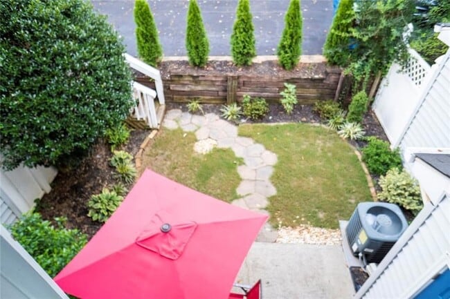 Building Photo - 3230 Cape Cir