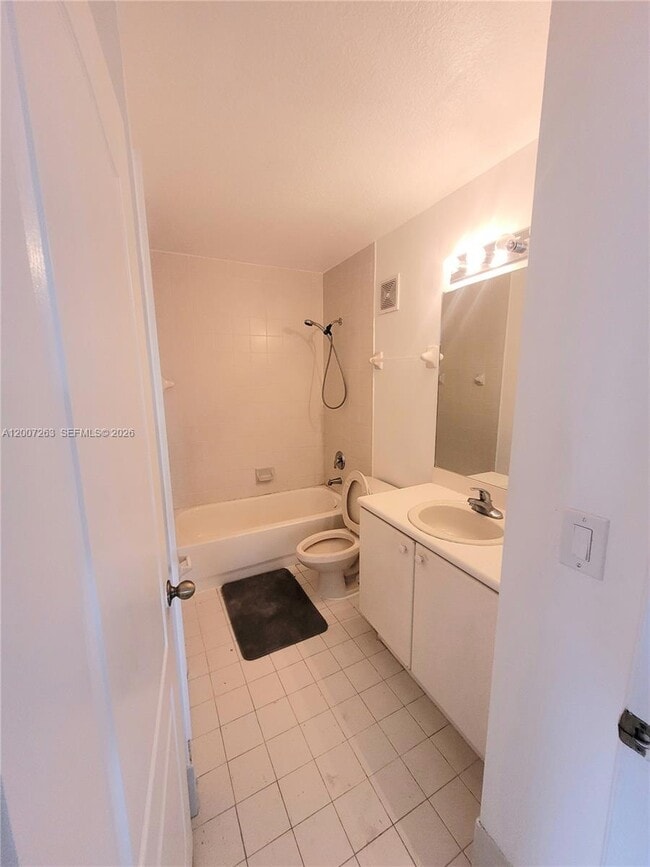 Building Photo - 4331 SW 160th Ave