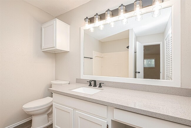 Building Photo - 9247 Autumnsong Dr