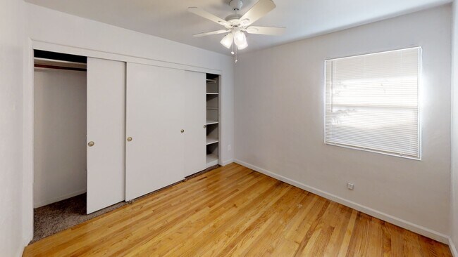 Building Photo - 6118 Pembroke Dr