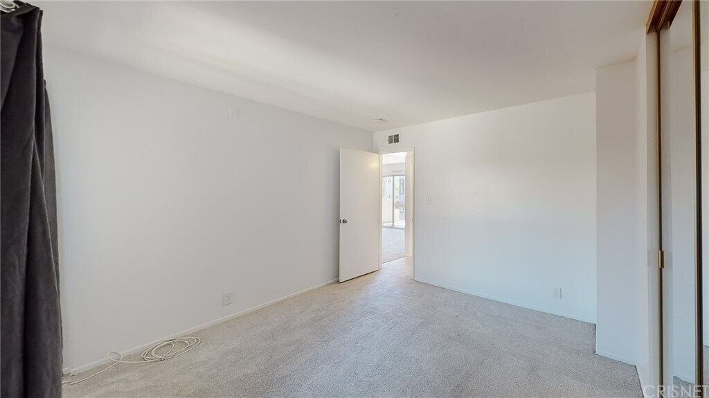 Building Photo - 12157 Moorpark St