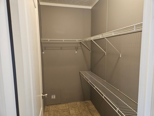 Building Photo - 116 Lynnwood Cir