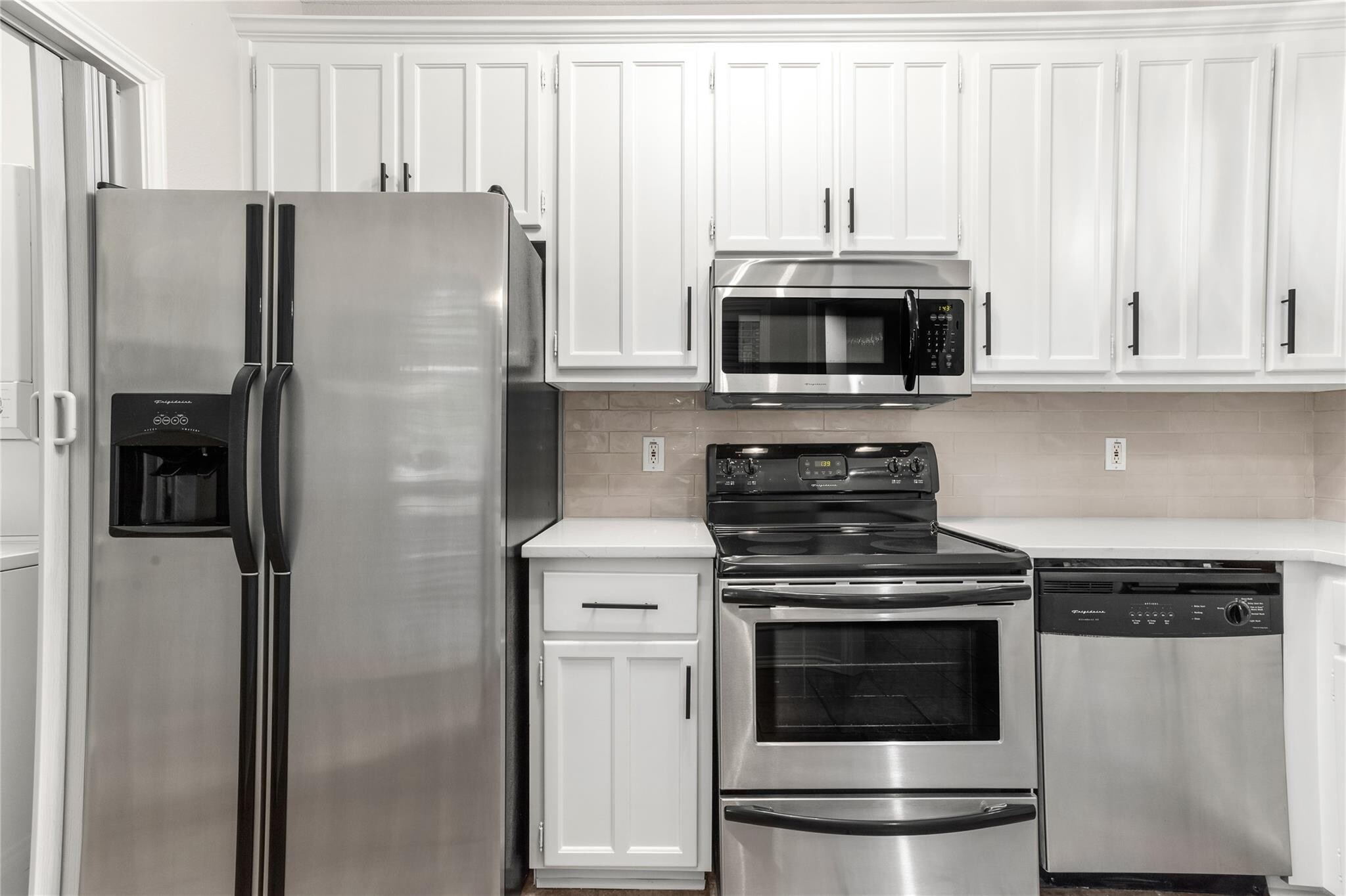 Kitchen -- Stainless Steel Appliances - 14277 Preston Rd