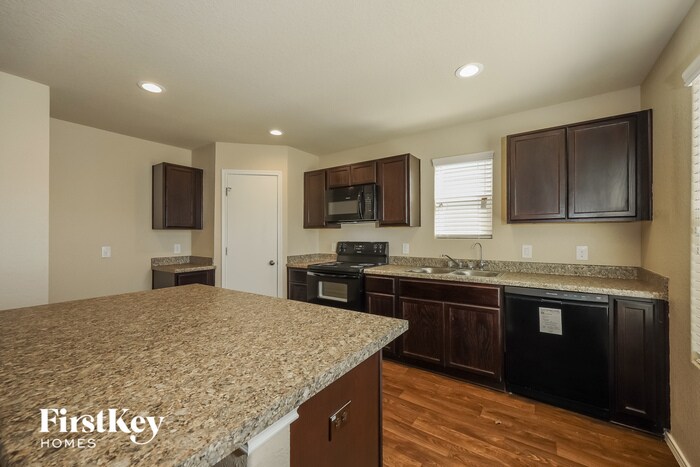 Building Photo - 4519 Heathers Cross
