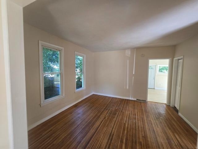 Building Photo - 406 Laforte Ave