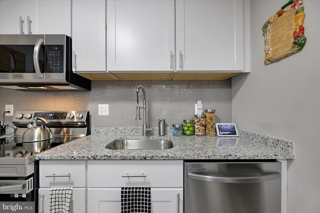 Building Photo - 7314 Split Rail Ln