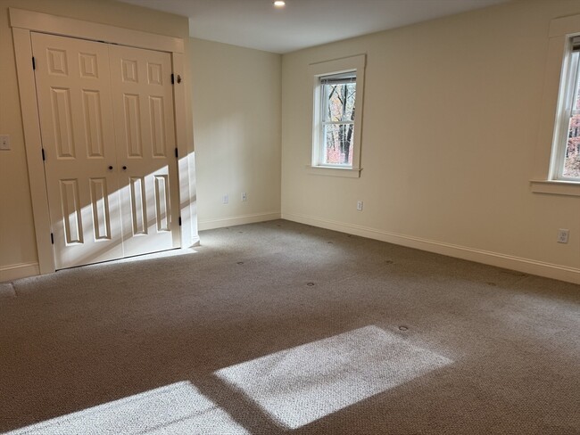 Building Photo - 147 Red Acre Rd