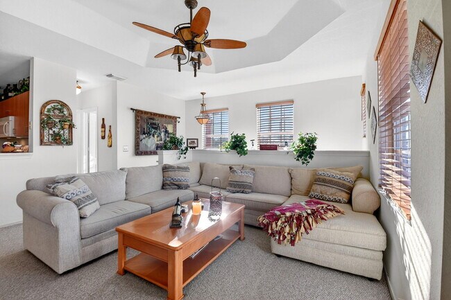 Building Photo - 501 Belmont Pl