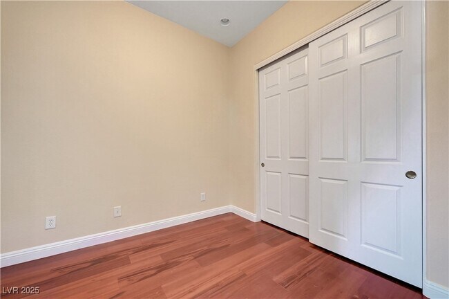 Building Photo - 229 Muldowney Ln