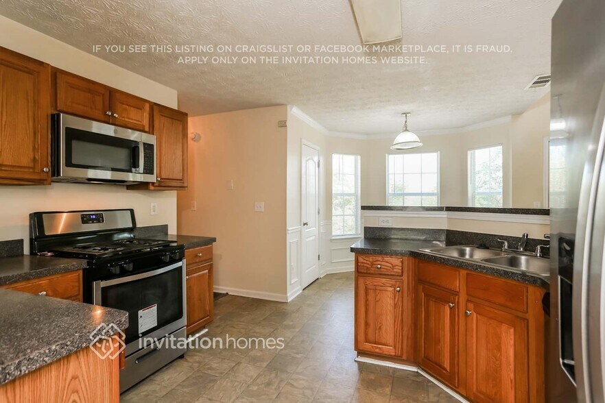 Building Photo - 612 Mohawk Cir