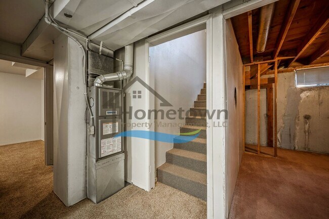 Building Photo - 2420 N 8th St