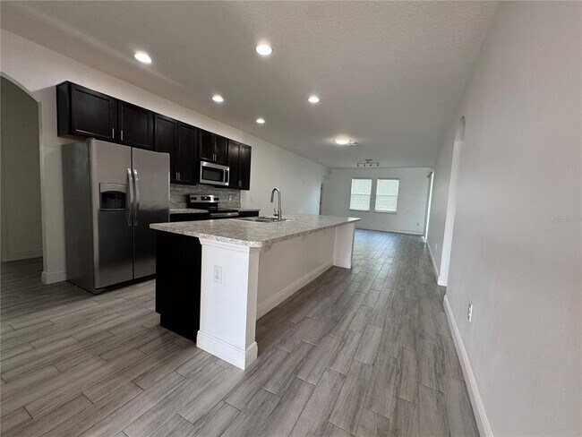 Building Photo - 2980 Scarlett Dr
