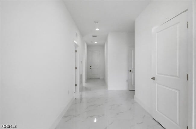Building Photo - 1253 Argosy Rd