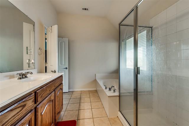 Building Photo - 1413 Snowberry Dr