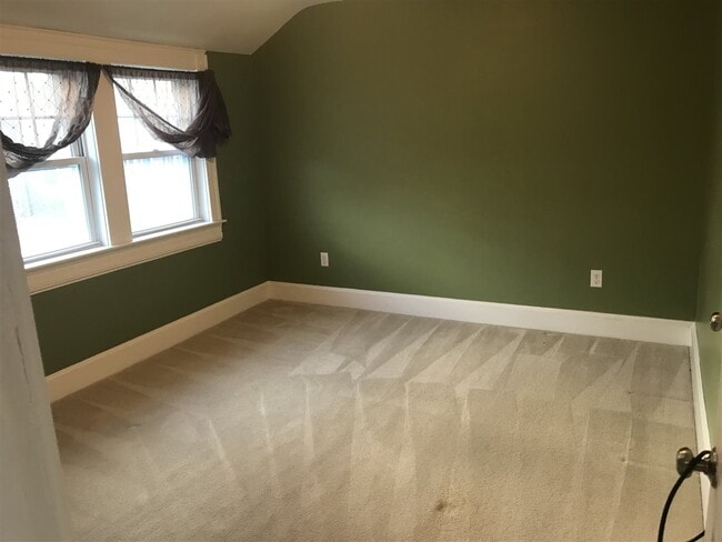 Building Photo - 70 Porpoise Way