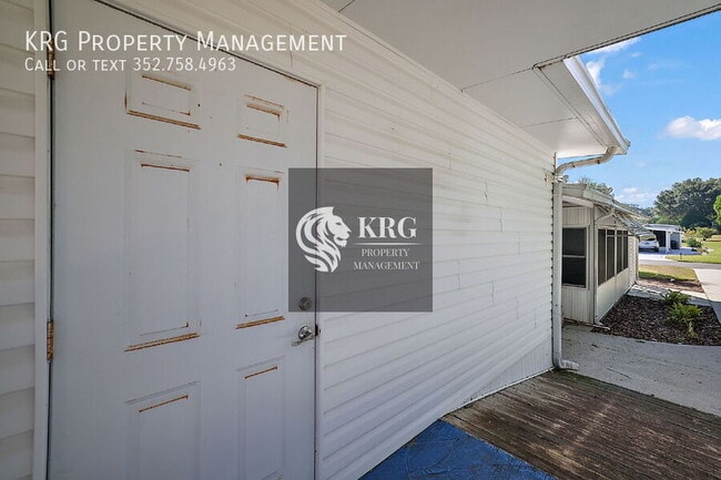 Building Photo - 1001 Nell Way