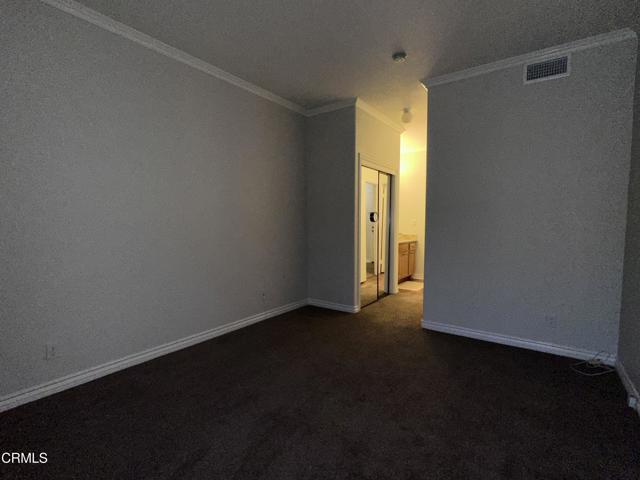Building Photo - 300 N El Molino Ave