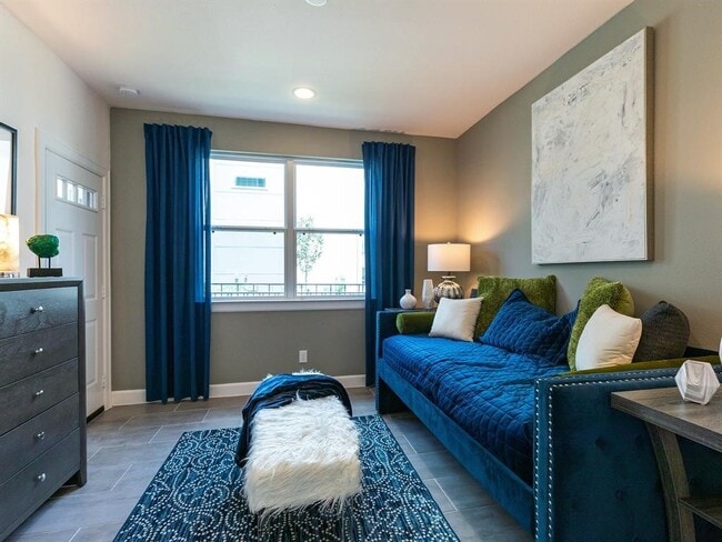 Building Photo - 310 Jensen Dr