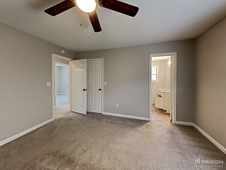 Building Photo - 114 Ivy Brook Dr