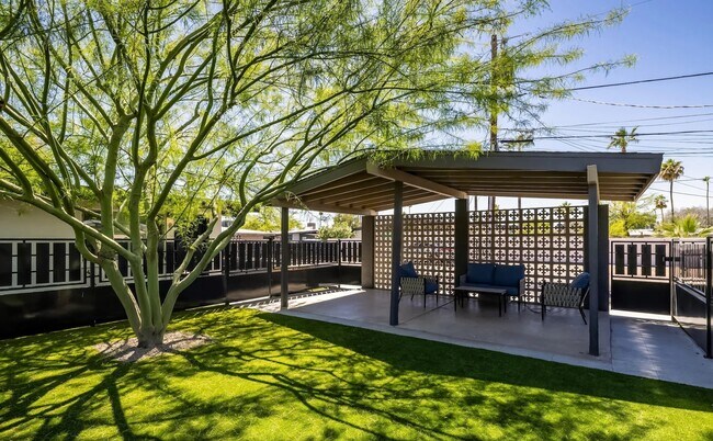 Building Photo - 6707 E Monterey Way