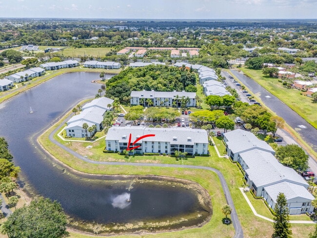 Building Photo - 1011 Green Pine Blvd