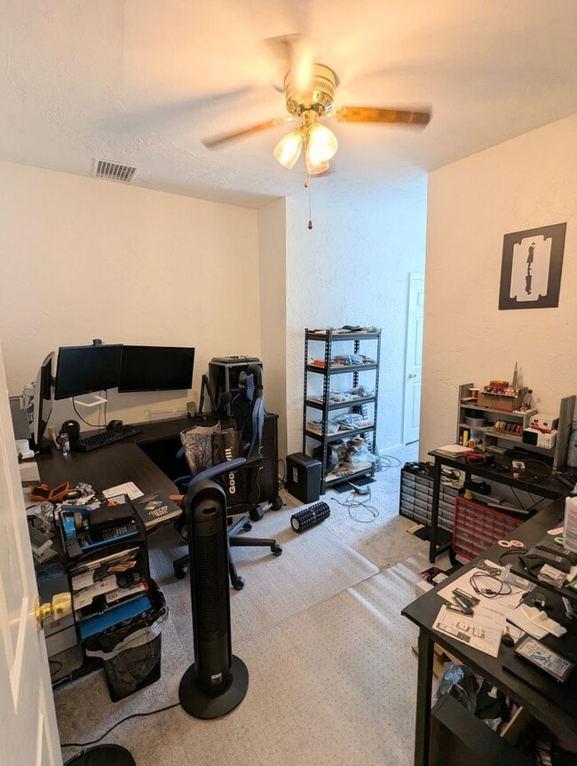 Building Photo - 118-120 S 25th St