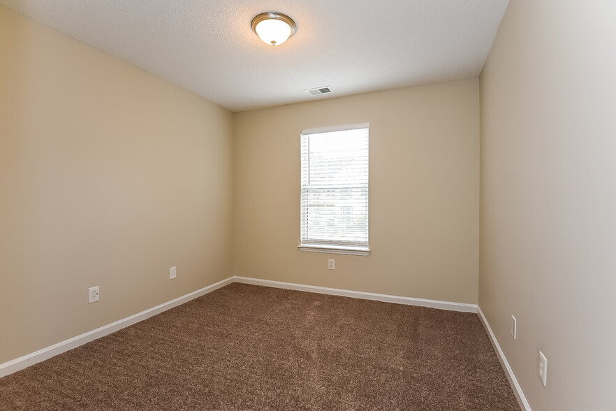 Building Photo - 3322 Grove Park Terrace NW