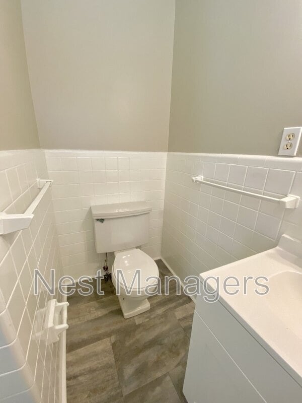 Building Photo - 3808 Hartwell Rd