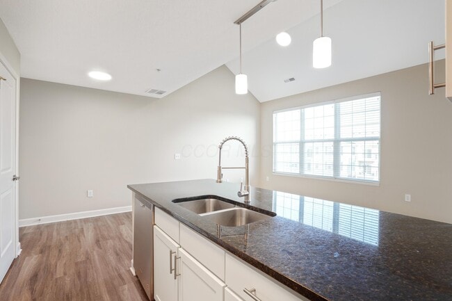 Building Photo - 5906 Whitebark Pine Trail