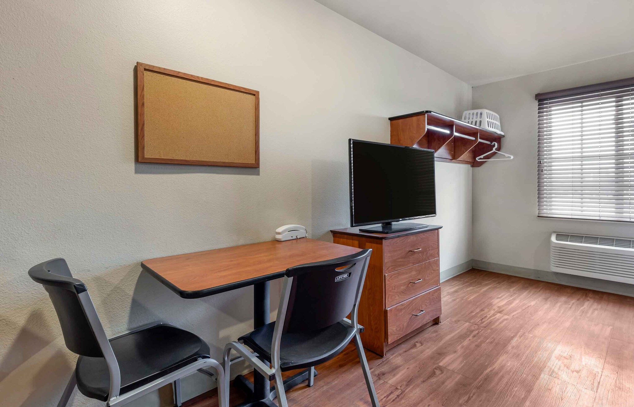 Building Photo - Furnished Studio-Shreveport - Bossier City