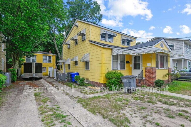Building Photo - 3530 Admiral Dr