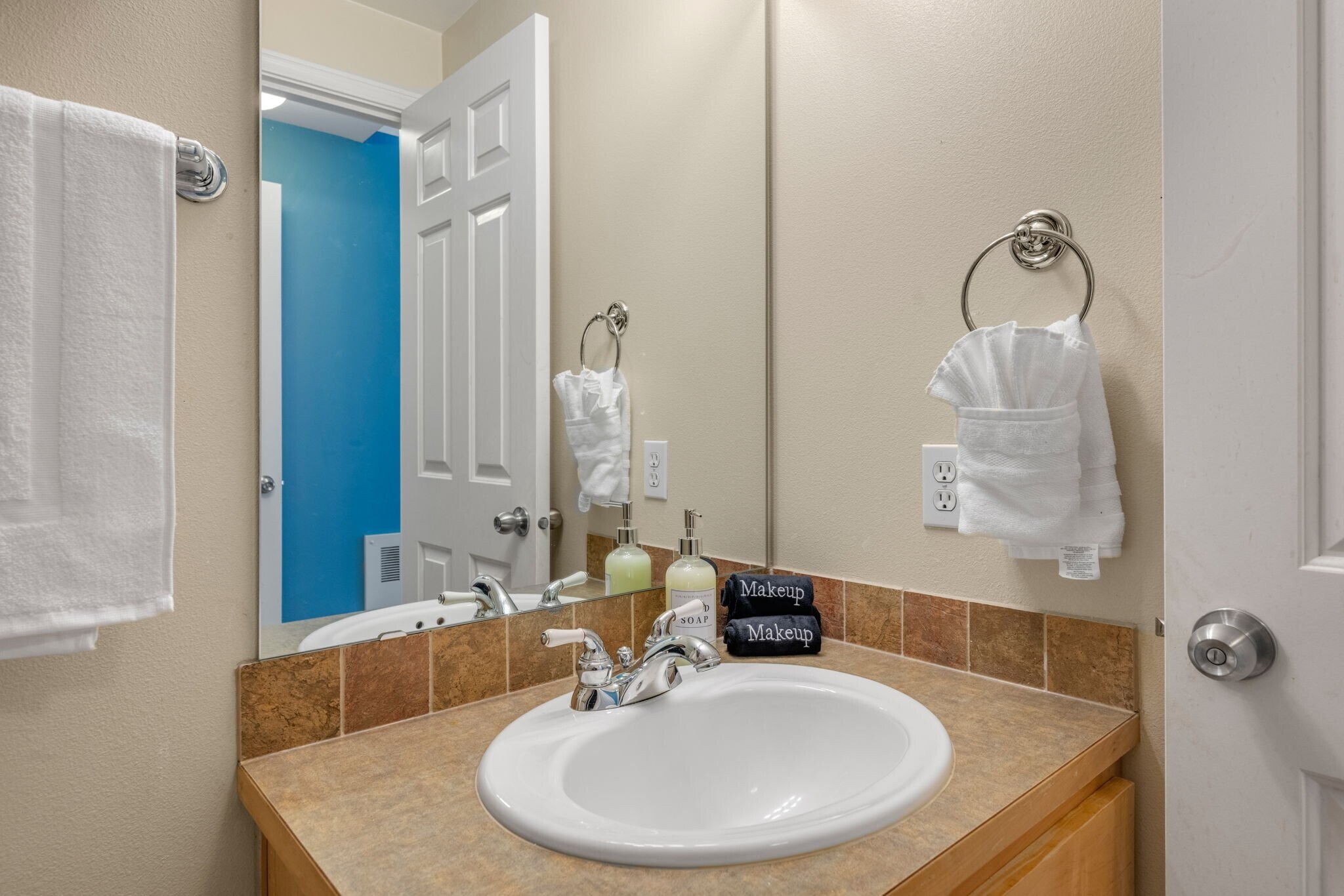 Building Photo - 931 N 35th St