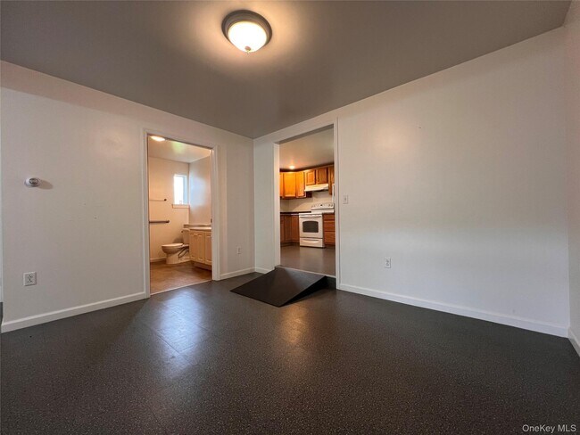 Building Photo - 5994 US-44