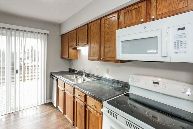 Building Photo - 5467 Petersburg Pkwy