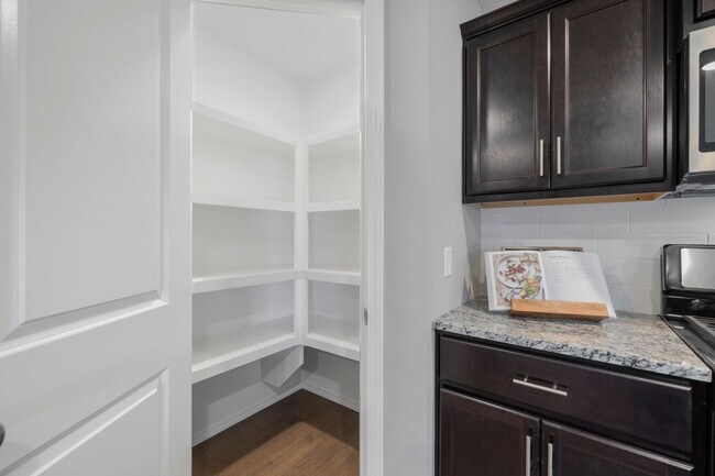 Building Photo - Beautiful 4 Bedroom Rental in Nixa with a ...