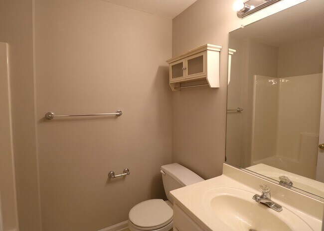 Building Photo - 421 Timberline Ridge Ct