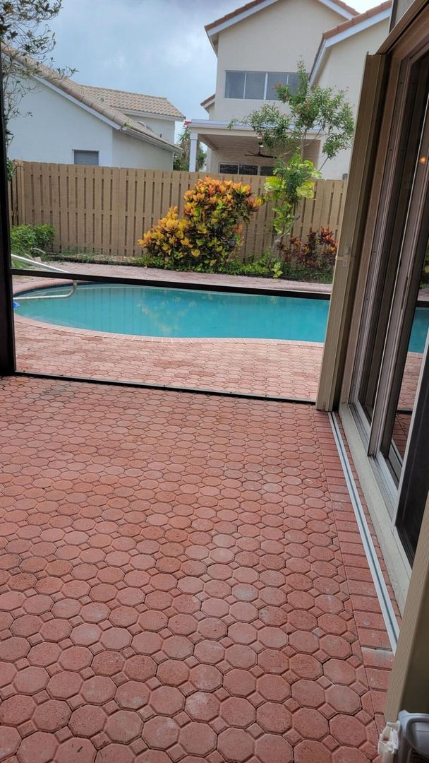 Building Photo - 6675 NW 25th Way