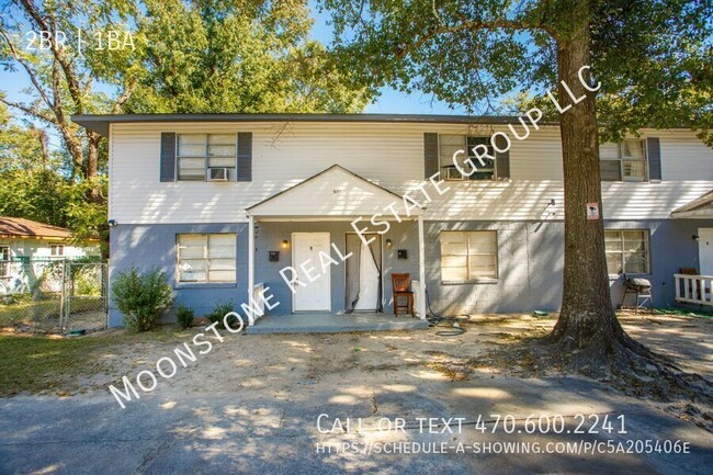 Building Photo - Spacious 2-story townhome apartment in Eas...