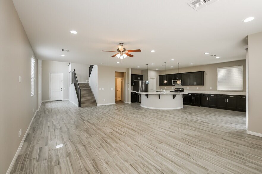 Building Photo - 9918 Rams Leap Ave