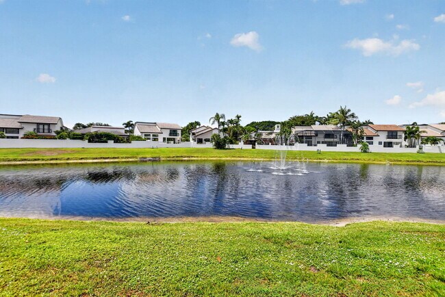 Building Photo - 6502 Via Benita