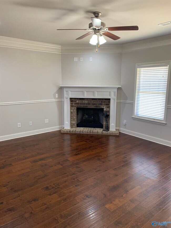 Building Photo - 517 Balsam Terrace Way