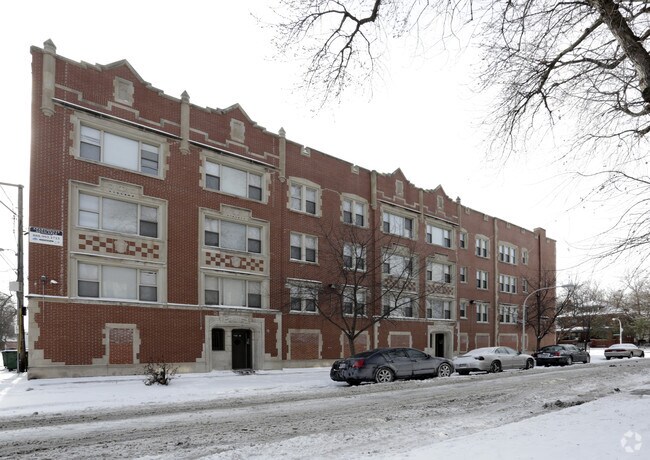 South Shore Apartments - 7801 S Saginaw
