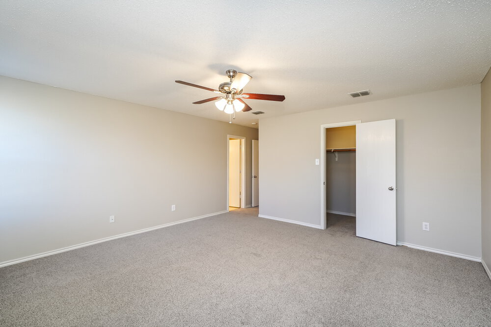 Building Photo - 1625 Sierra Meadow Ln