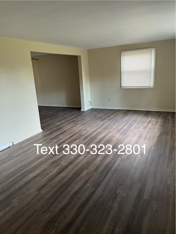 Building Photo - 5855 Lawnview St NW