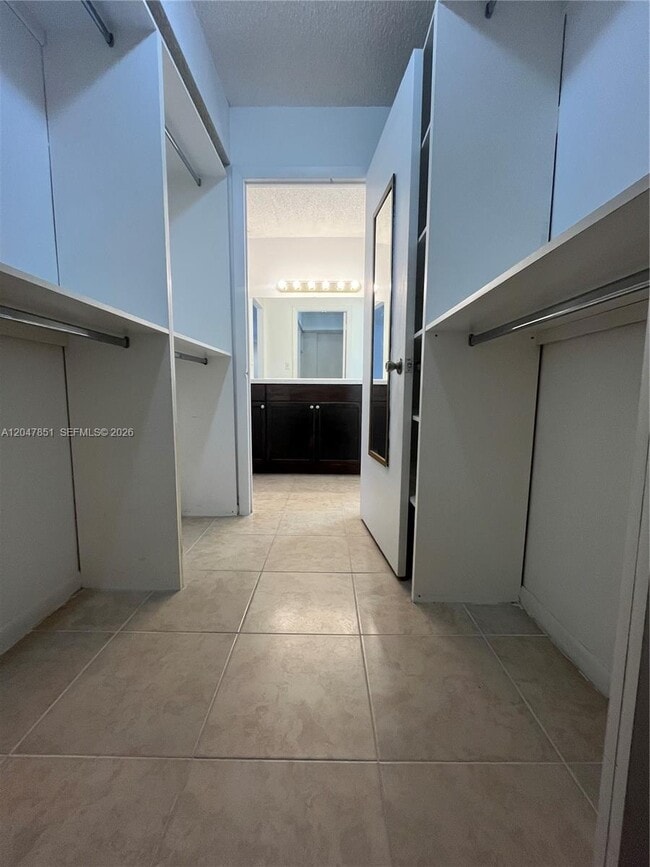 Building Photo - 403 NW 68th Ave