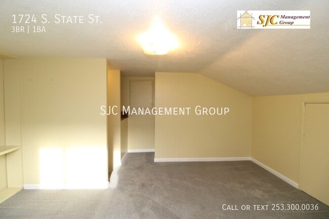 Building Photo - 1724 S State St