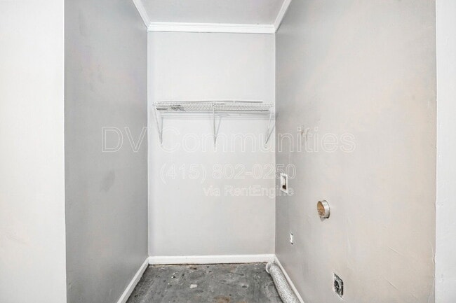 Building Photo - 927 Byron Dr SW