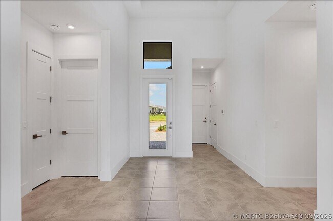 Building Photo - 11297 SW Pietra Wy